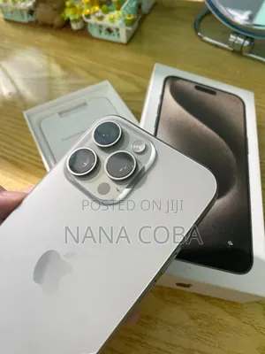 New Apple iPhone 15 Pro Max 256 GB Silver