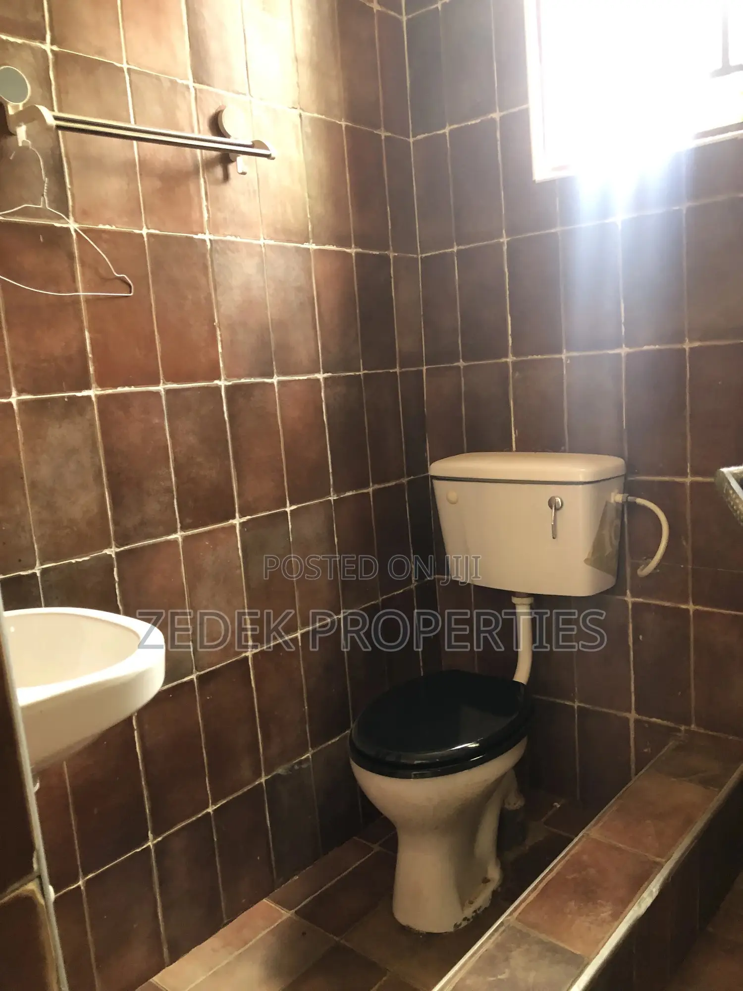 1bdrm Apartment in Kwabenya, Ashomang Estate for rent