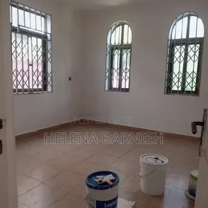 3bdrm Apartment in Helena Estate Agency, Ga East Municipal for rent