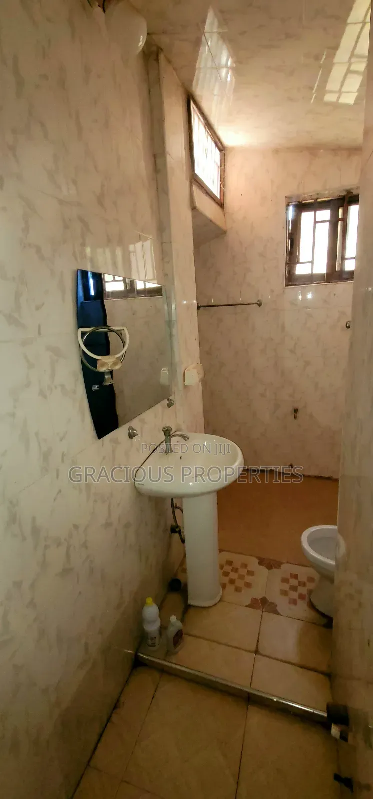 1bdrm Apartment in Gracious Properties, Tetegu for rent