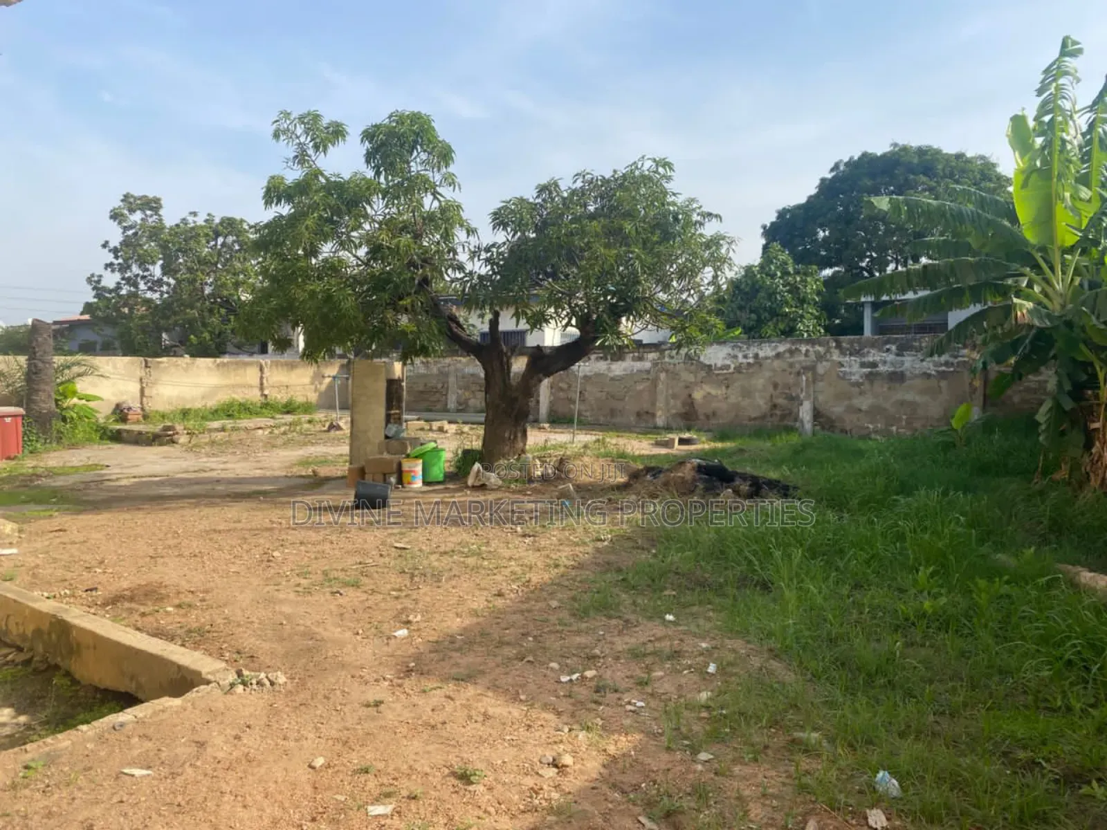 5bdrm House in Odorkor Official for sale
