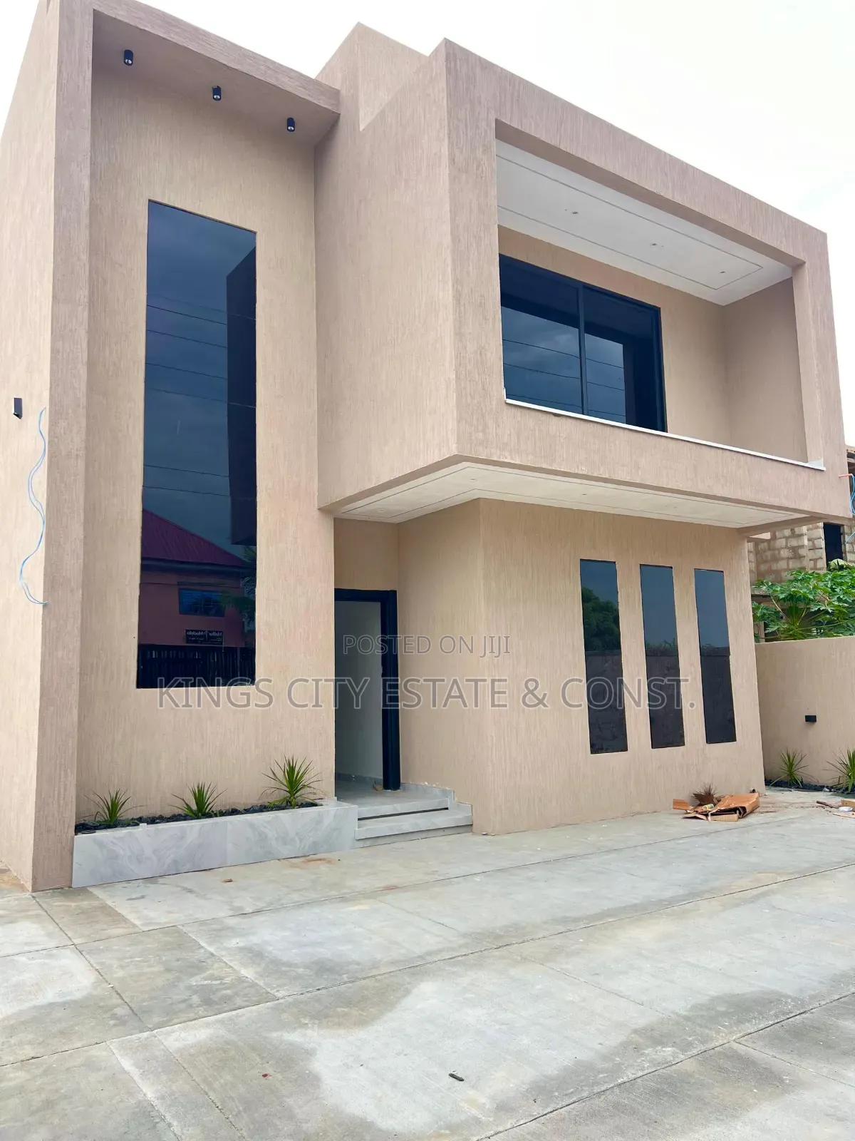 4bdrm House in Odumasi Estate, Pokuase for sale