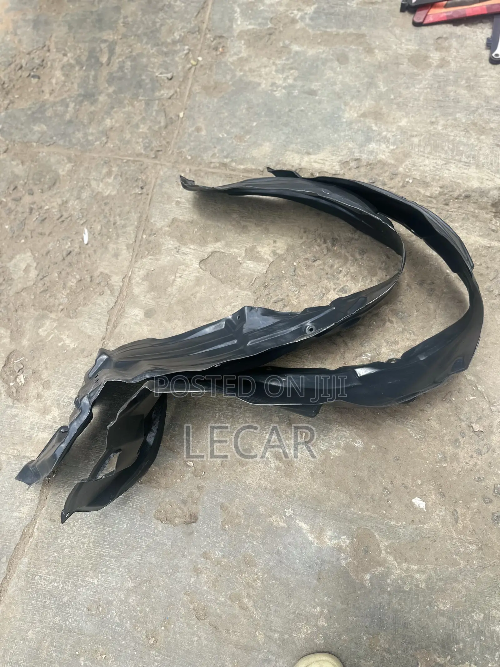 Corolla 2014 Lining ( Mudguard )