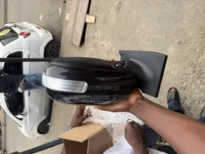 Toyota Vitz Power Fold Mirror