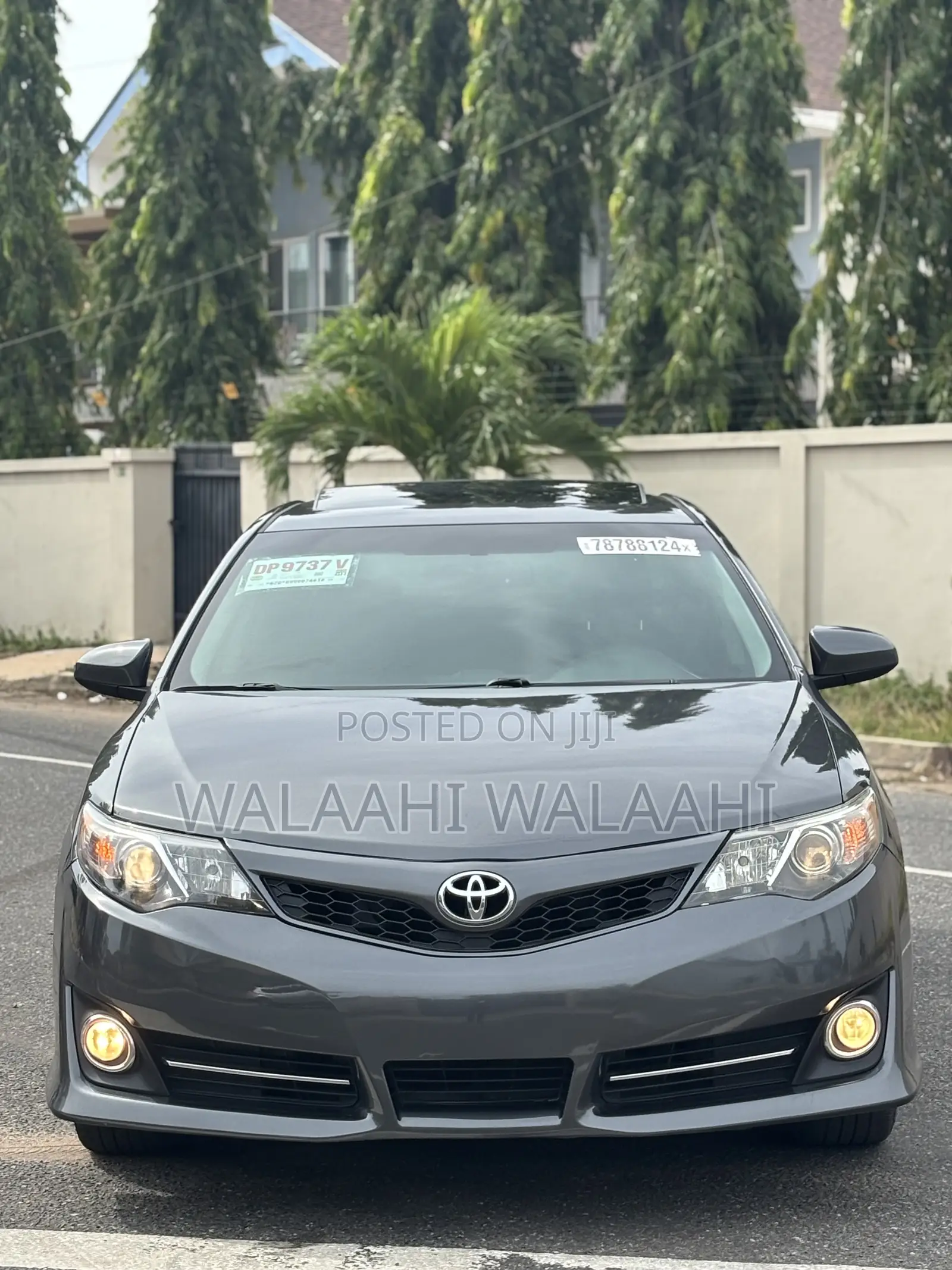 Toyota Camry 2014 Gray