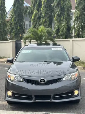 Toyota Camry 2014 Gray