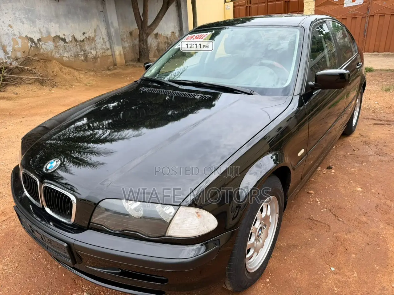 BMW 318i 2000 Black