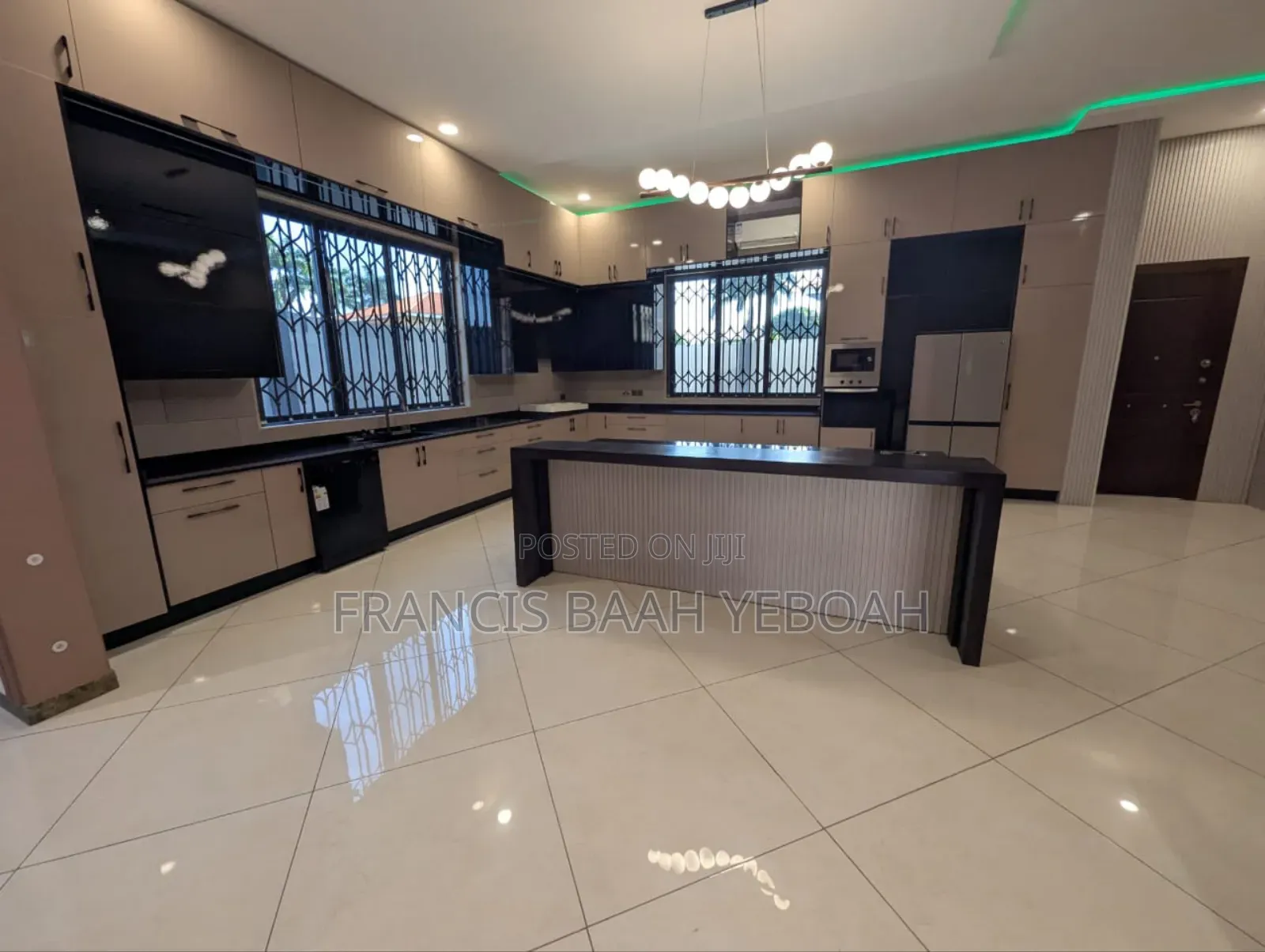 5bdrm Mansion in Shining Star Real, Accra Metropolitan for sale