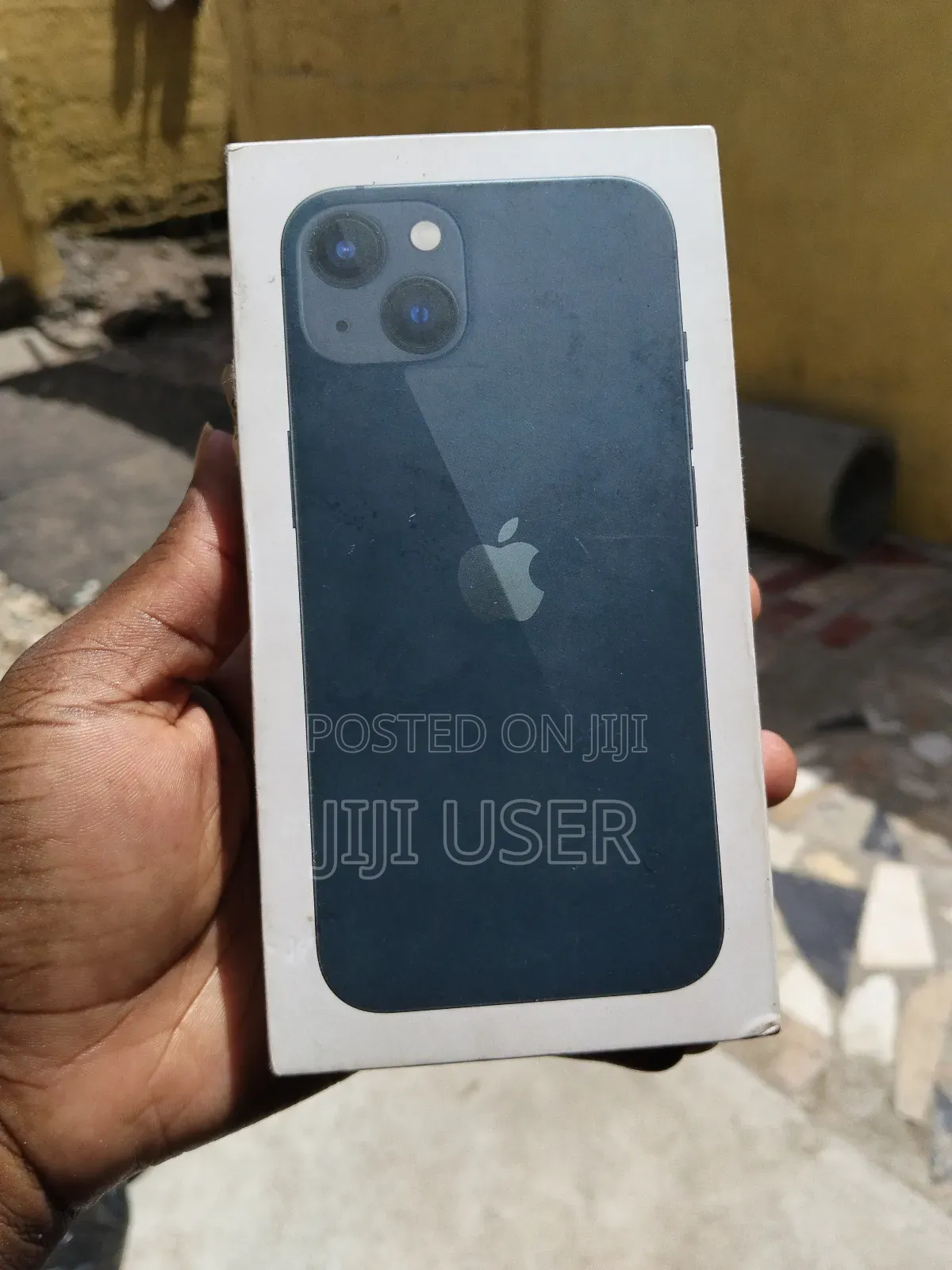 New Apple iPhone 13 128 GB Blue