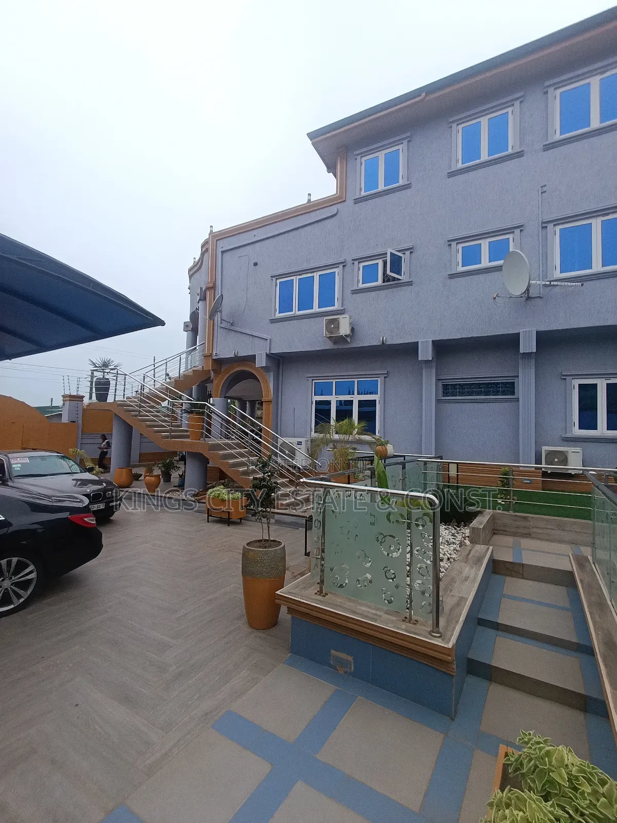 Furnished 7bdrm House in Bank-Of-Ghana, Kwabenya for sale