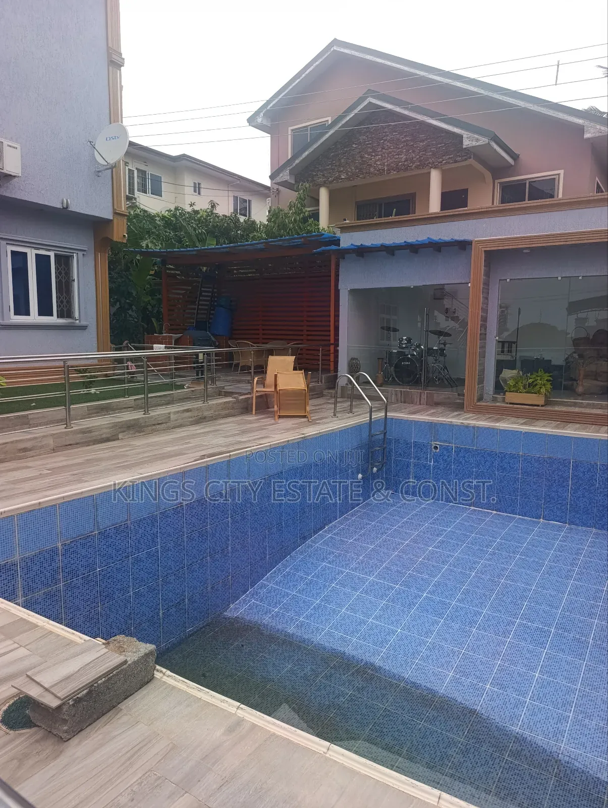 Furnished 7bdrm House in Bank-Of-Ghana, Kwabenya for sale