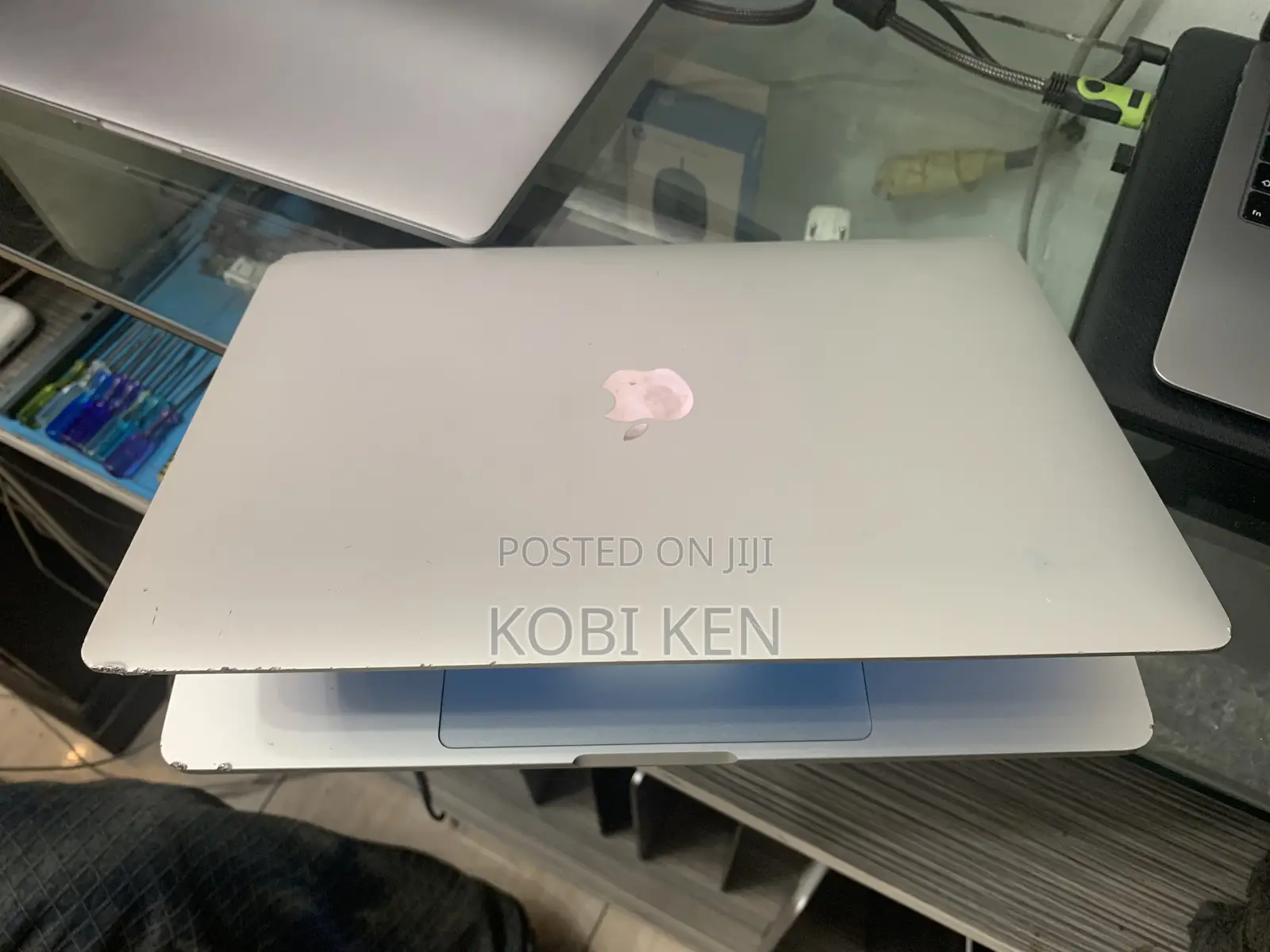 Laptop Apple MacBook Pro 2020 M1 8GB Apple M1 SSD 256GB