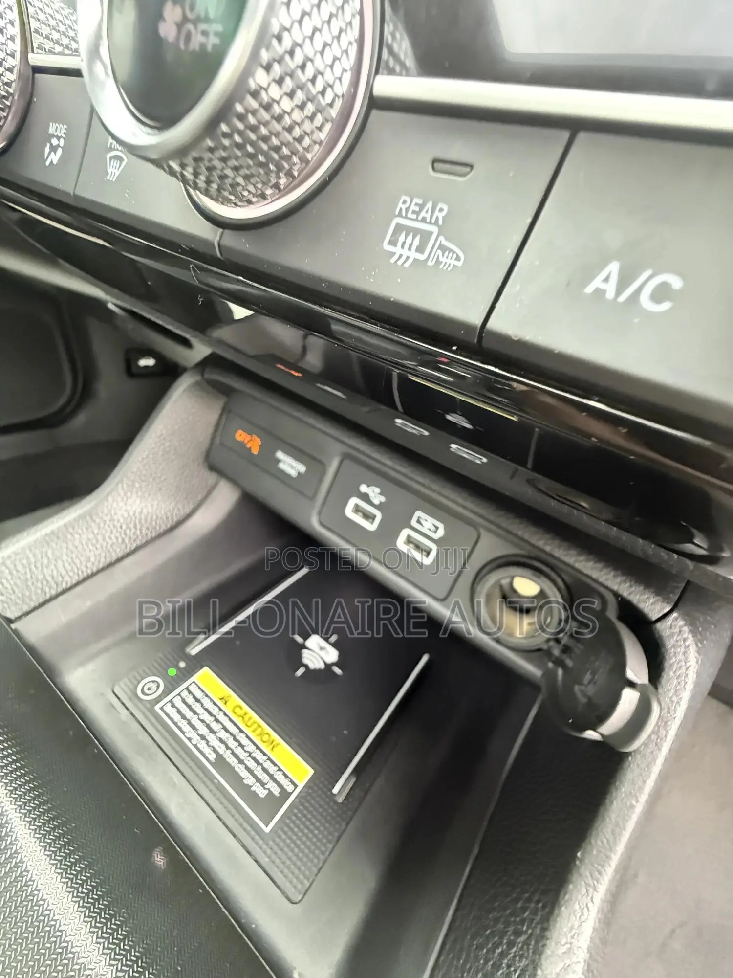 Honda Civic Touring CVT 2024 Black