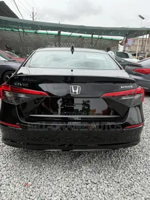 Honda Civic Touring CVT 2024 Black