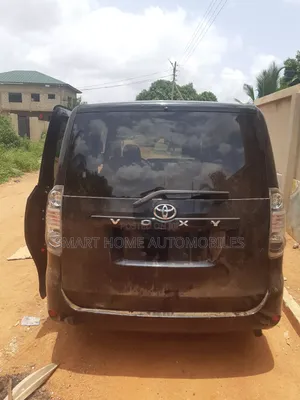 Toyota Voxy 2009 Black