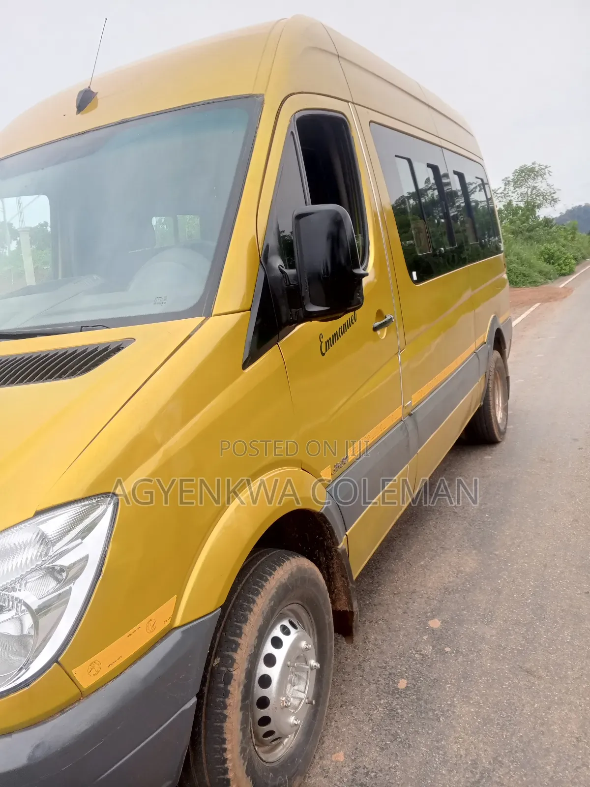 Mercedes-Benz Sprinter 2013 Gold