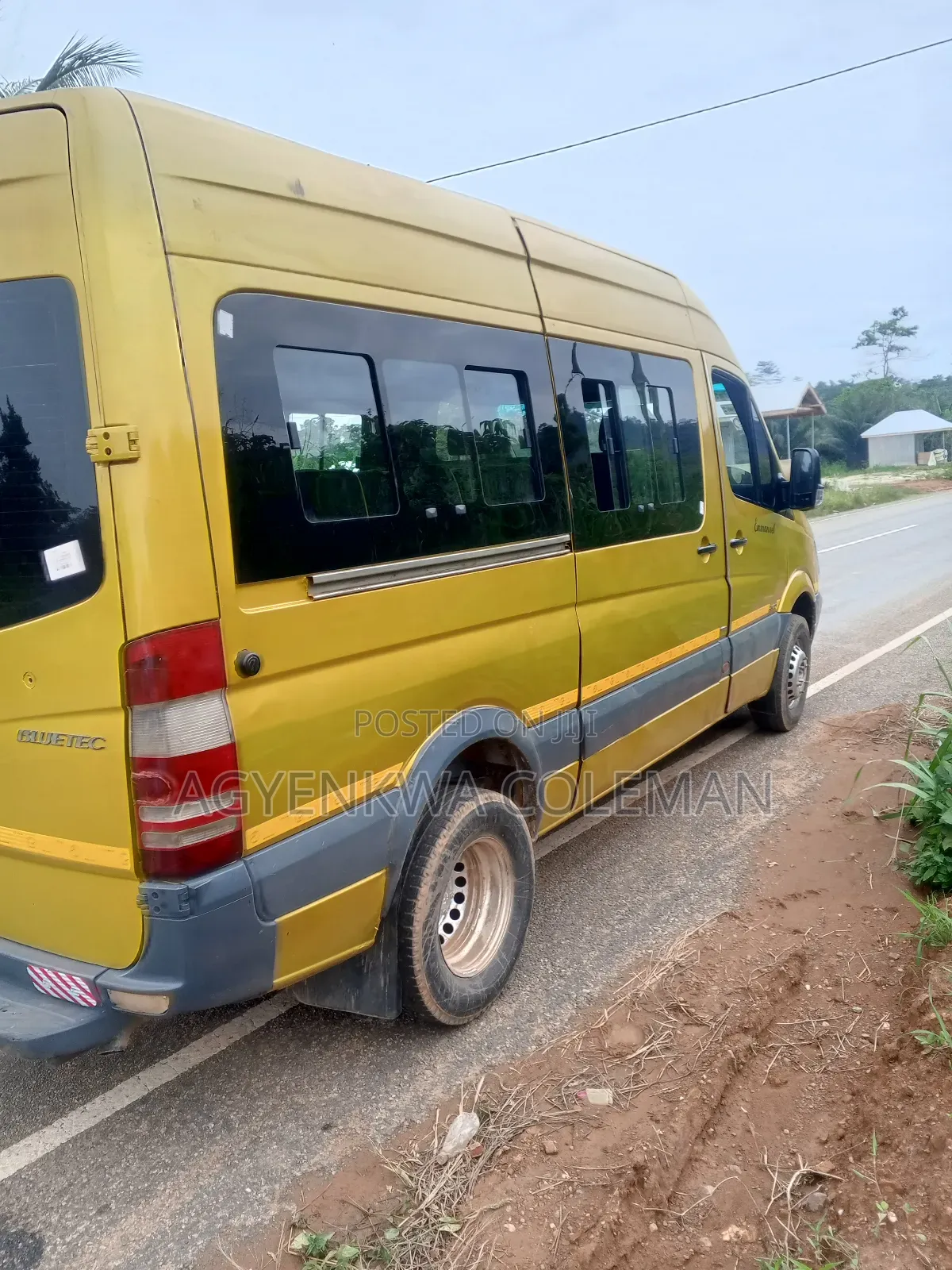 Mercedes-Benz Sprinter 2013 Gold