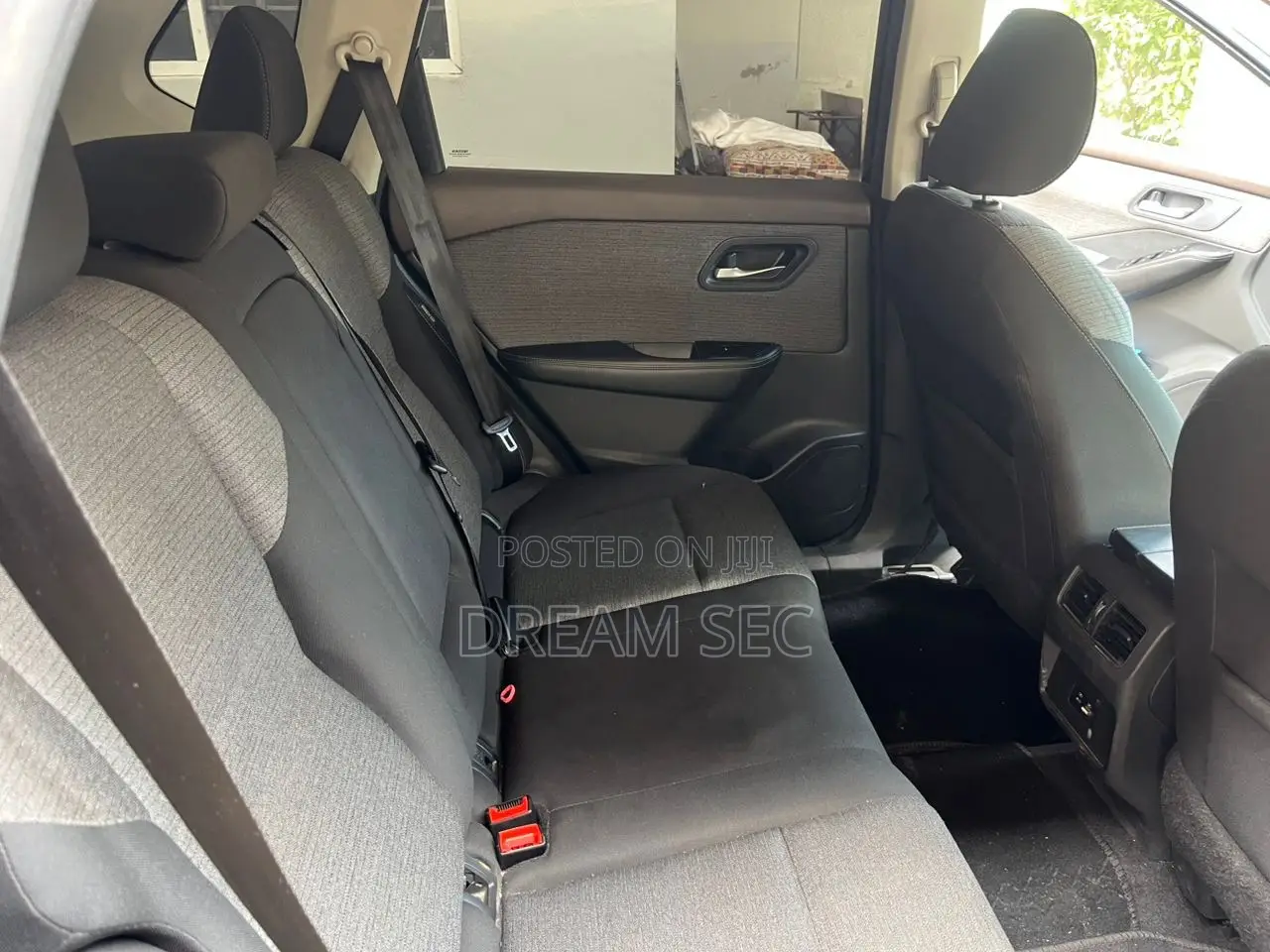 Nissan Rogue SV 2022 Black