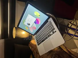 Laptop Apple MacBook Pro 8GB Intel Core i5 SSD 256GB