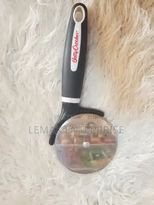 Betty Crocker Stainless Steel Pizza Cutter