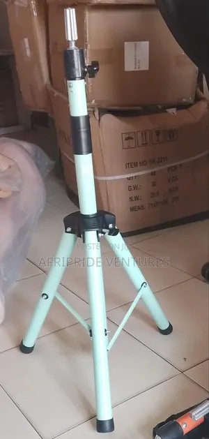 Tripod Stand