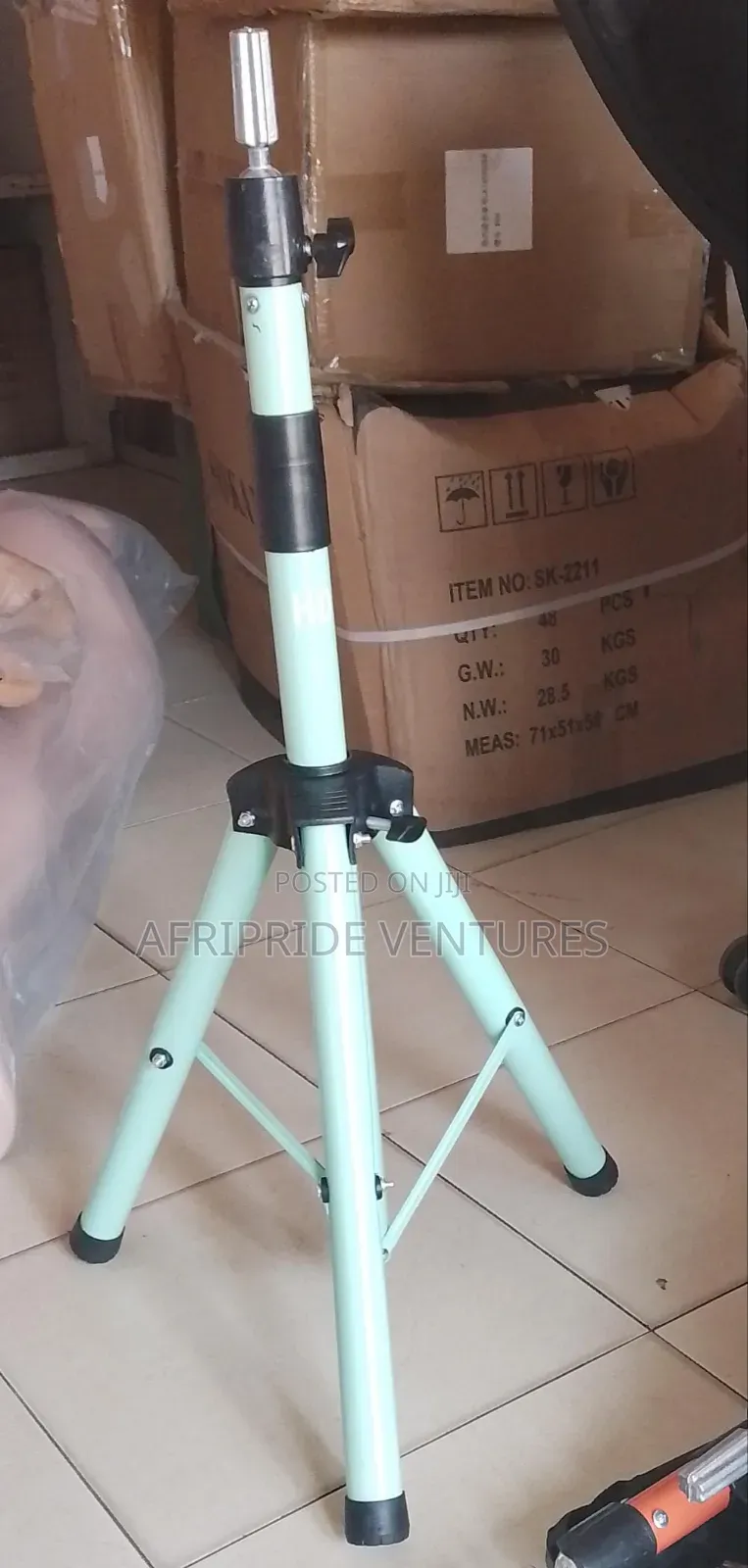 Tripod Stand