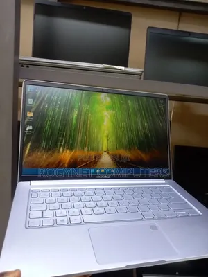 Laptop Asus VivoBook S400CA 8GB Intel Core i5 SSD 512GB