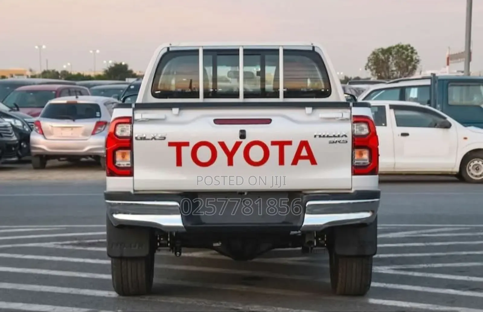 New Toyota Hilux 2025 White