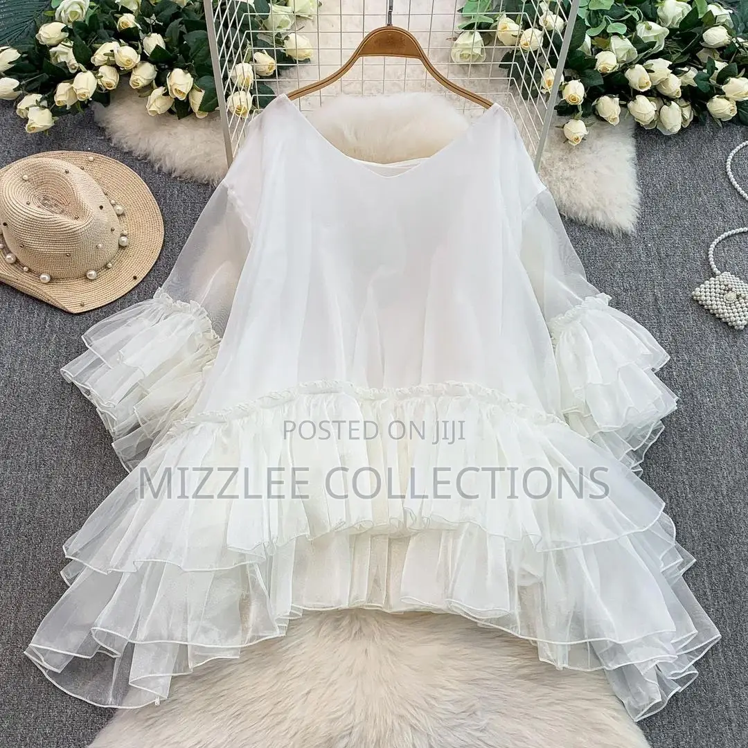 Classic White Free Dress for Ladies