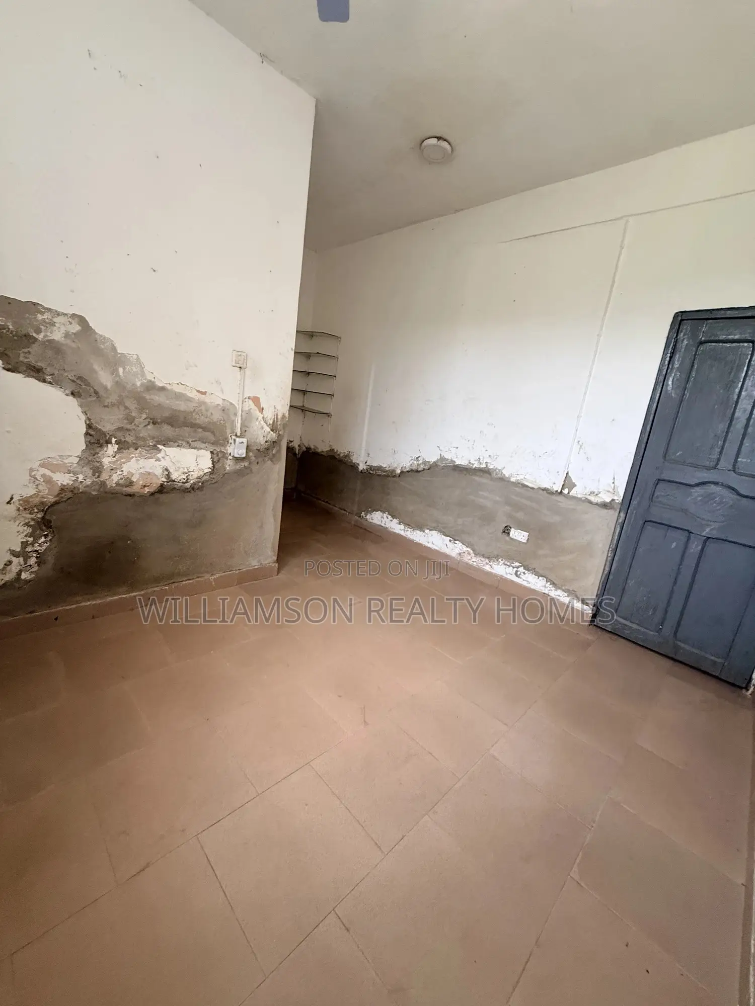 1bdrm Apartment in Community 18 Area, Spintex for rent