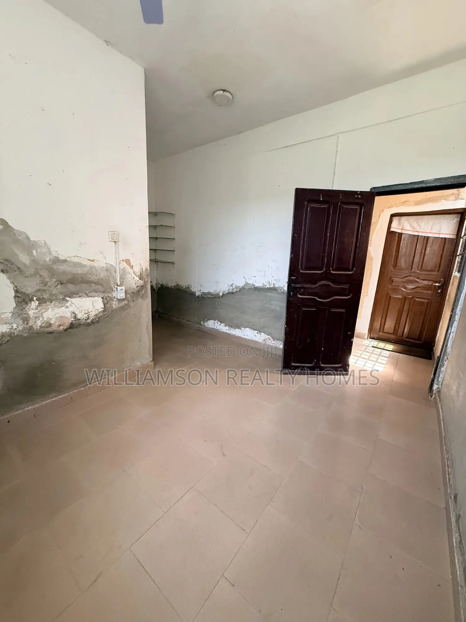1bdrm Apartment in Community 18 Area, Spintex for rent