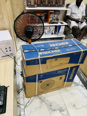 Ultra Sleek White Split R410 Gas Bruhm 1.5hp