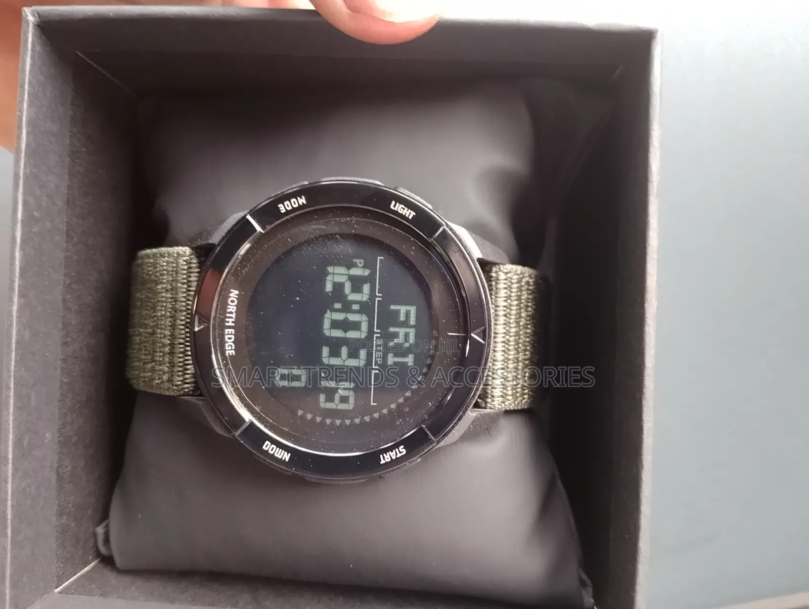Alps Sports Waterproof Outdoor Smartwatch(Glass Fiber)