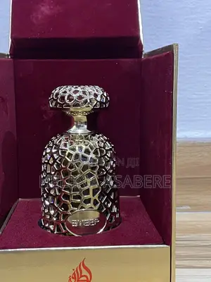 Emeer Perfume