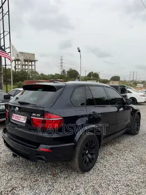 BMW X5 xDrive50i 4dr SUV AWD (4.4L 8cyl Turbo 8A) 2014 Black