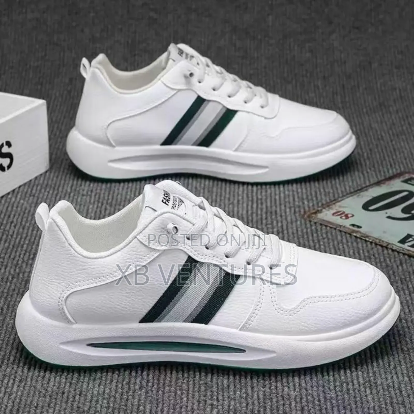 Flat Heel Comfortable All Season Running Shoes