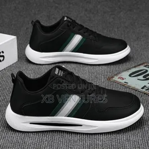 Flat Heel Comfortable All Season Running Shoes