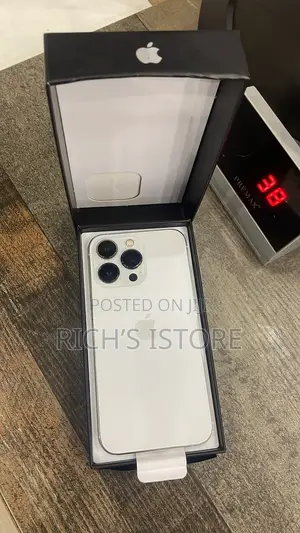 New Apple iPhone 13 Pro 128 GB White