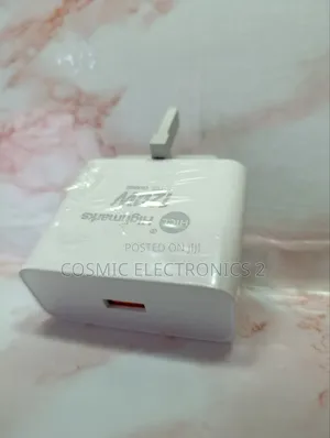 120w S120wa-Uk Hicl Fast Charger Type-C Super Charging