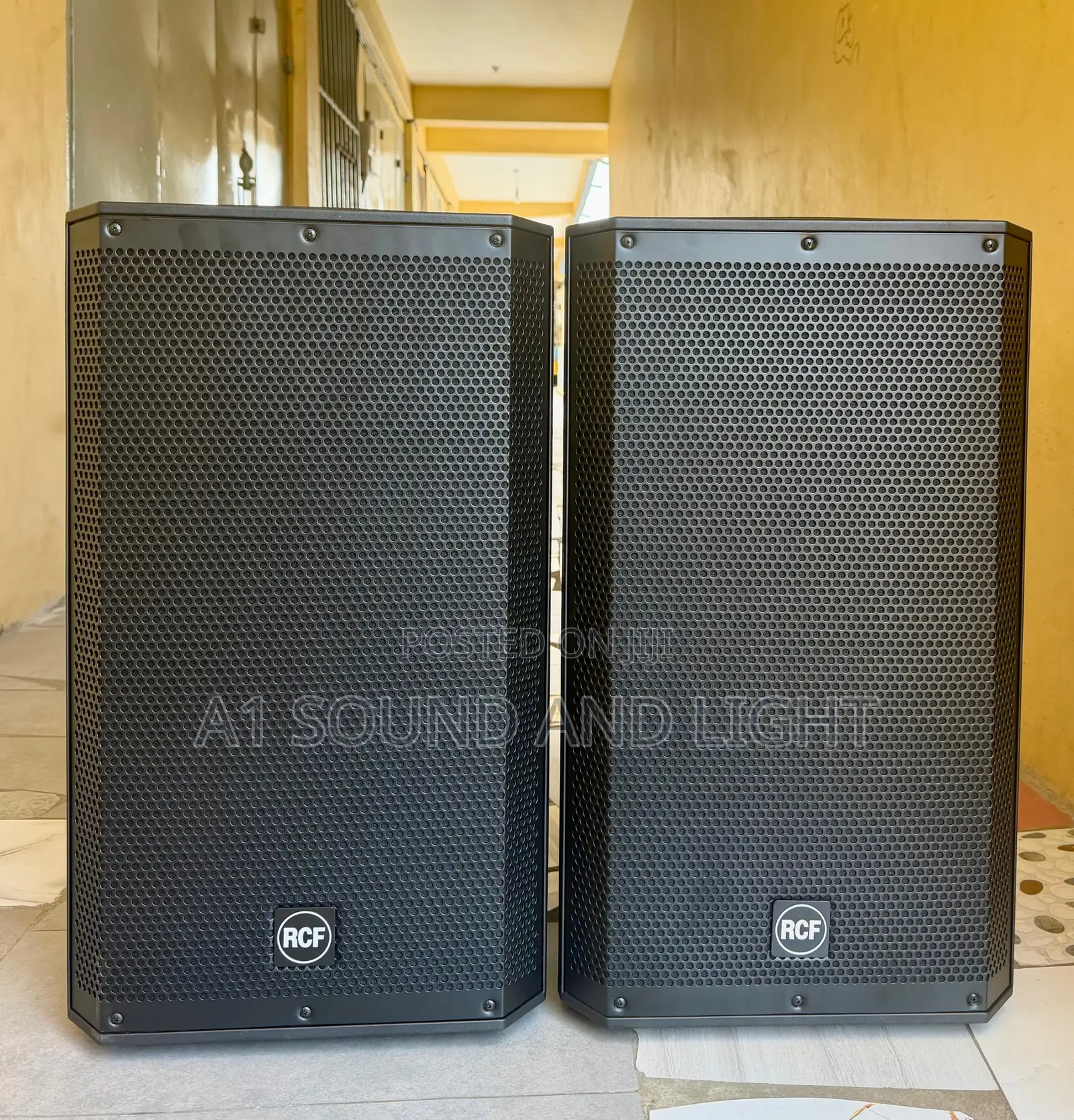 RCF Art915 15 Inches Active Speakers/Monitors [Pair]