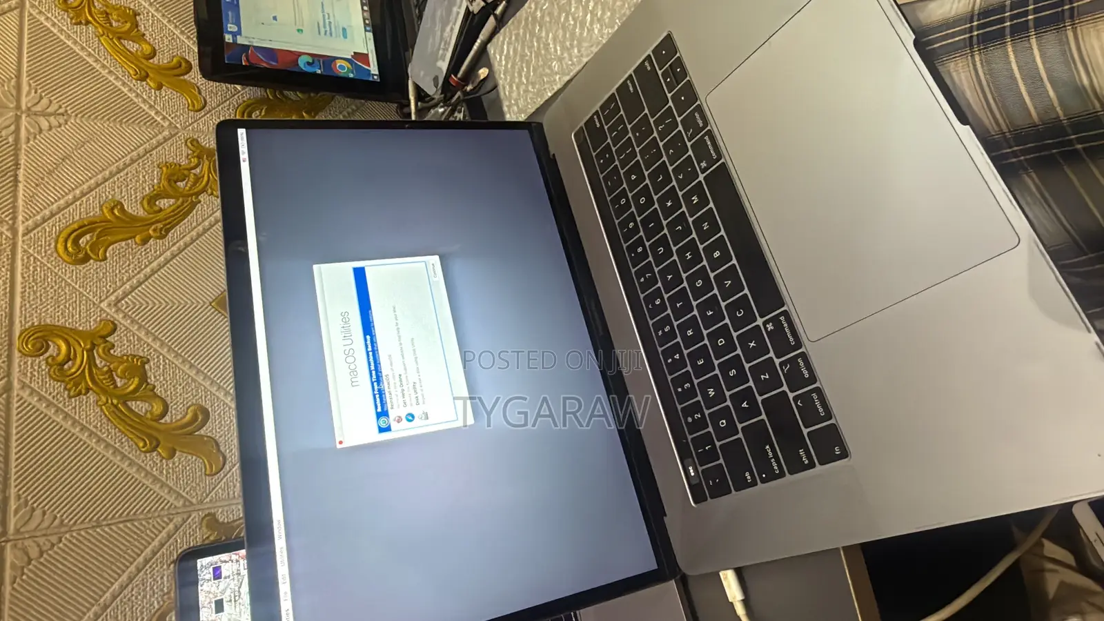 Laptop Apple MacBook Pro 2017 16GB Intel Core i7 SSD 512GB