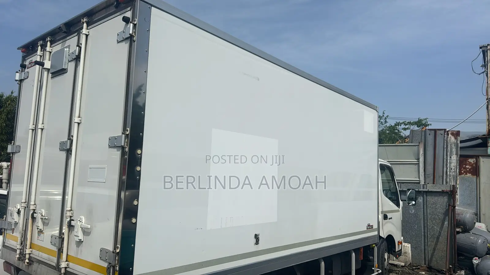 Hino Container
