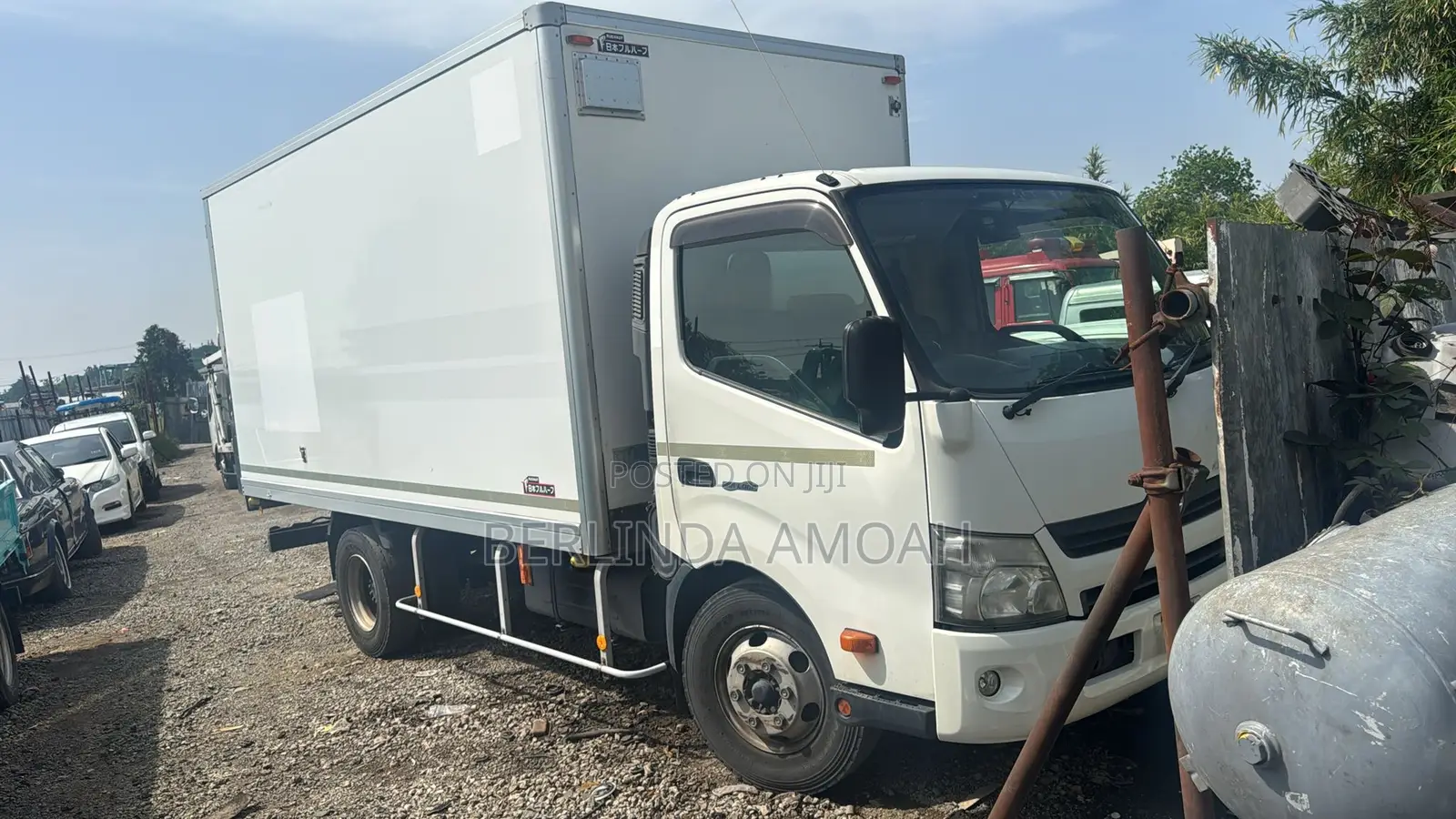 Hino Container