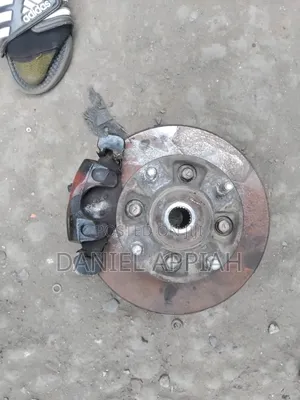 Matiz Front Hub