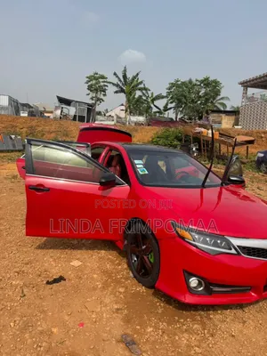 Toyota Camry SE 4dr Sedan (2.5L 4cyl 6A) 2015 Red