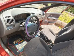 Kia Rio Base 2003 Red