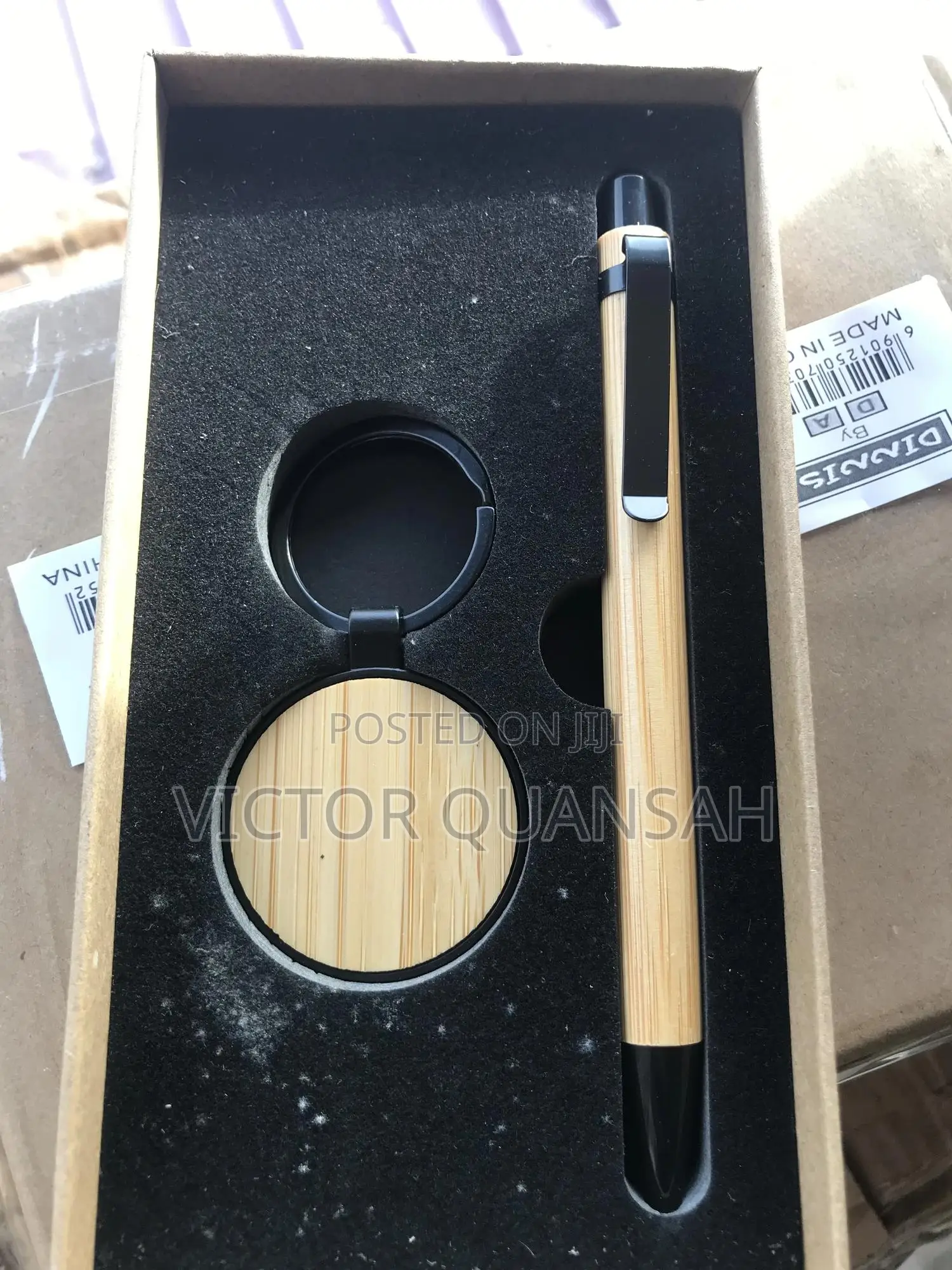 Wooden Pen and Keyholder