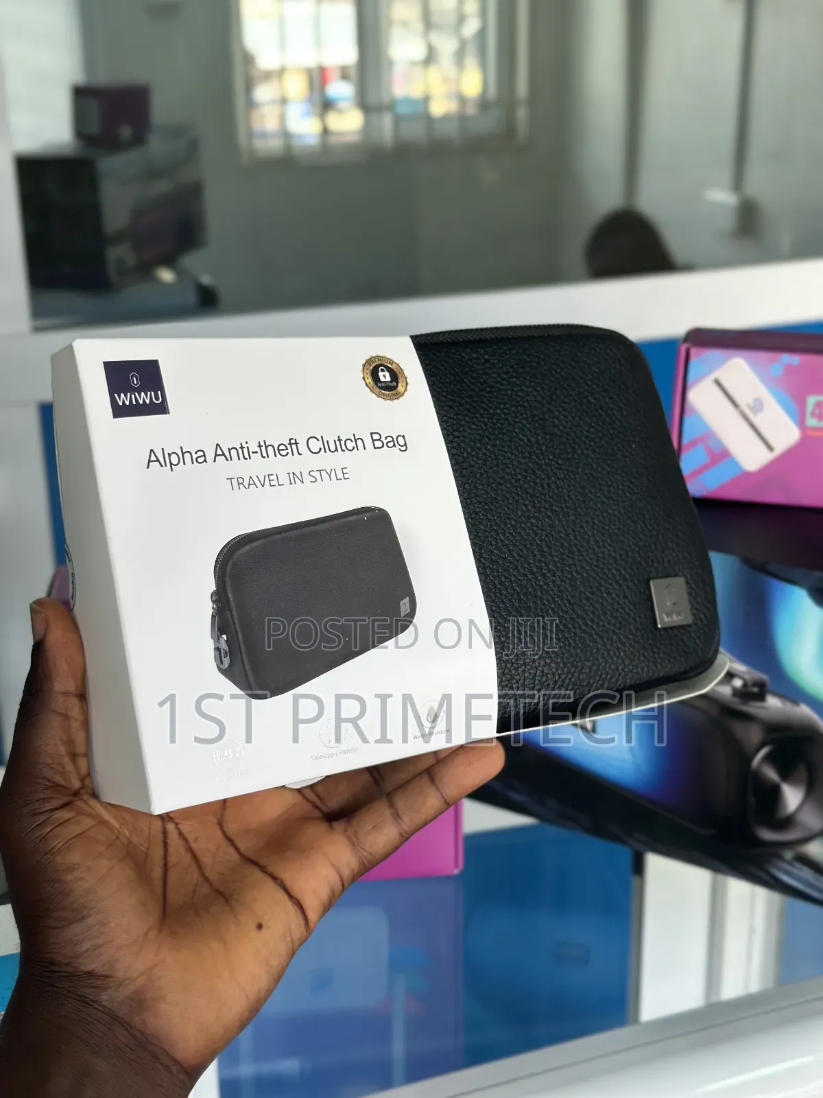 Wiwu Alpha Anti-Theft Clutch Bag