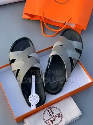 Hermes Men Sandals in Different Colours, Swipe >
