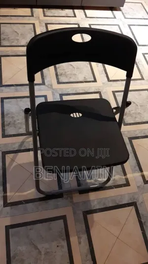 Folding Chair For Sale – Strong And Neat